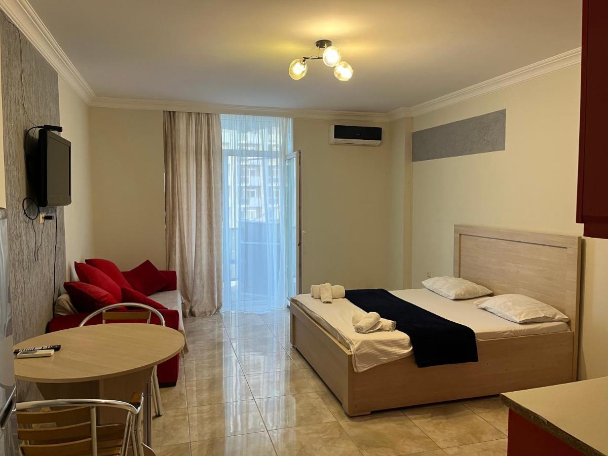 Hotel Orbi Apartamenti Batumi 15 B Exterior foto